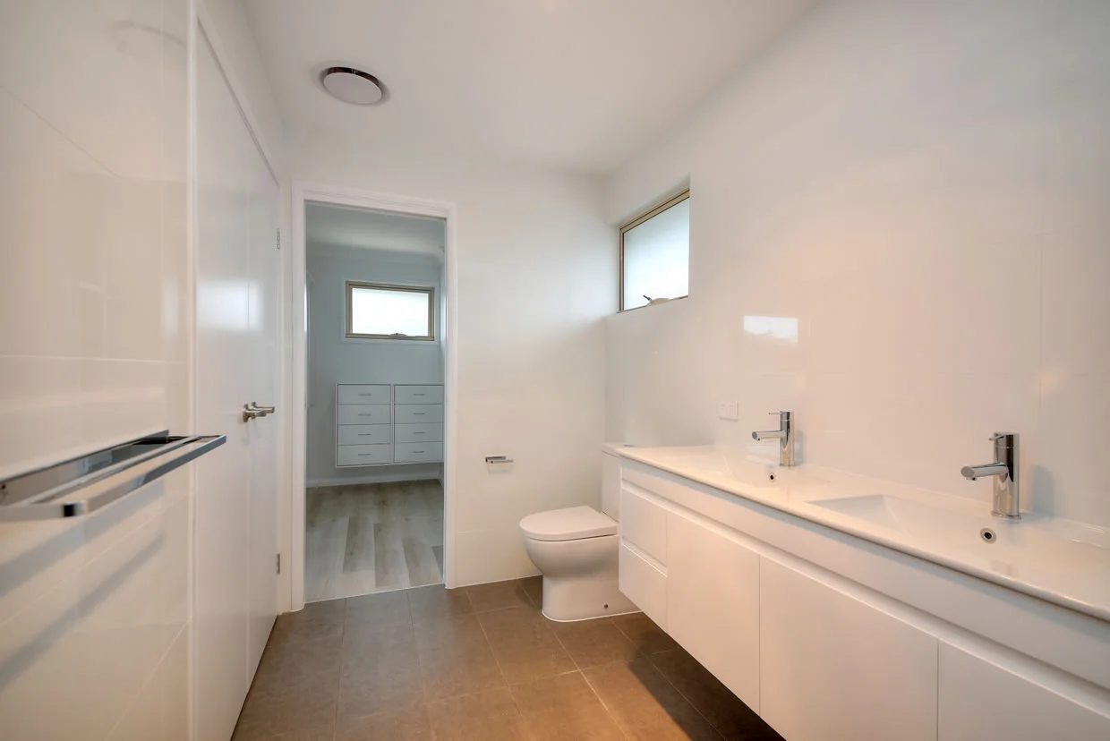 Common Bathroom