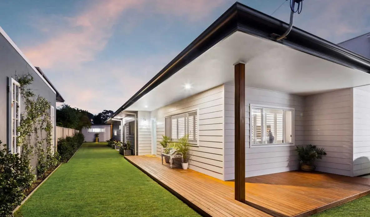 Hampton Home Side View