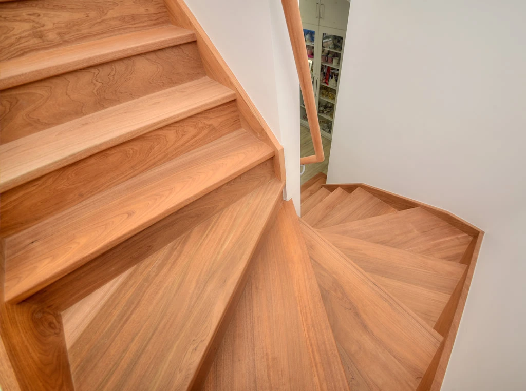 Wooden Internal Stair Case, Master Built